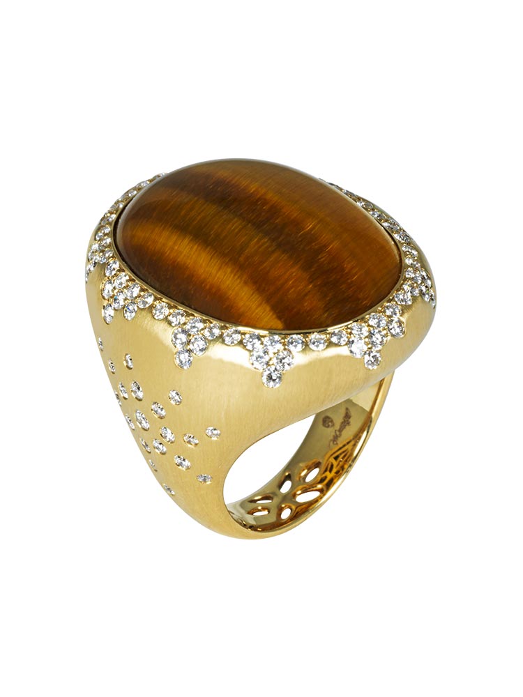Sahara Tiger Eye ring in yellow gold with a Tiger Eye and Diamonds stone