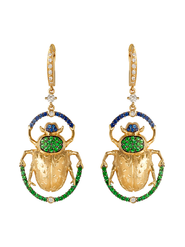 Beetle earrings (sold individually) in 18-karat yellow gold set with tsavorites, sapphires, and diamonds. 